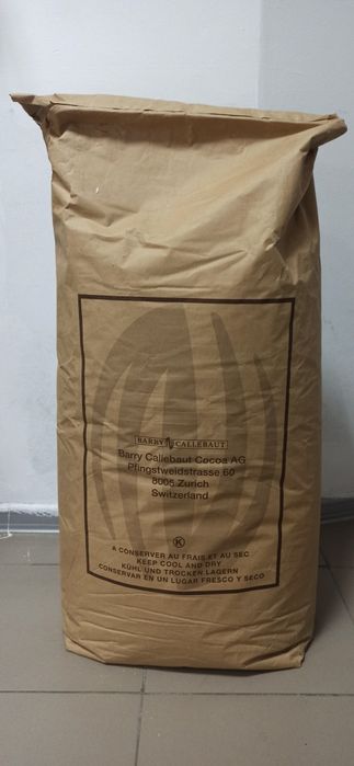 Натуральный премиальный какао порошок 10/12%  Barry Callebaut
