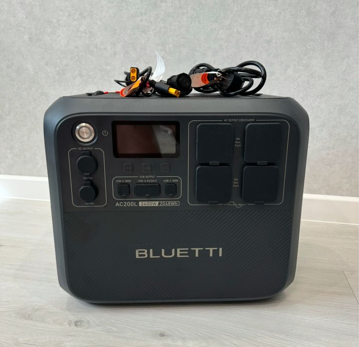 Зарядна станція bluetti AC200l