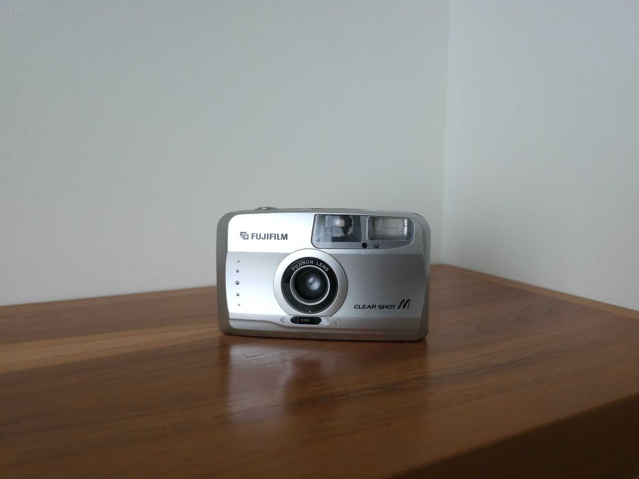 Maquina analógica Fujifilm Clear Shot M