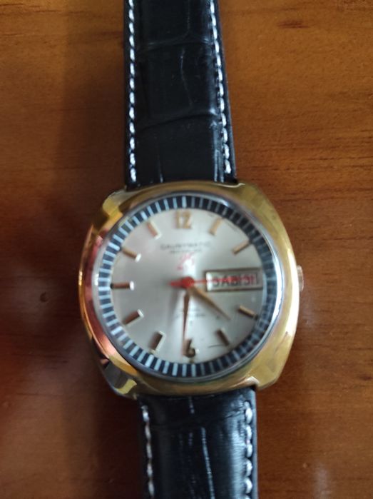 Relógio antigo Caunymatic