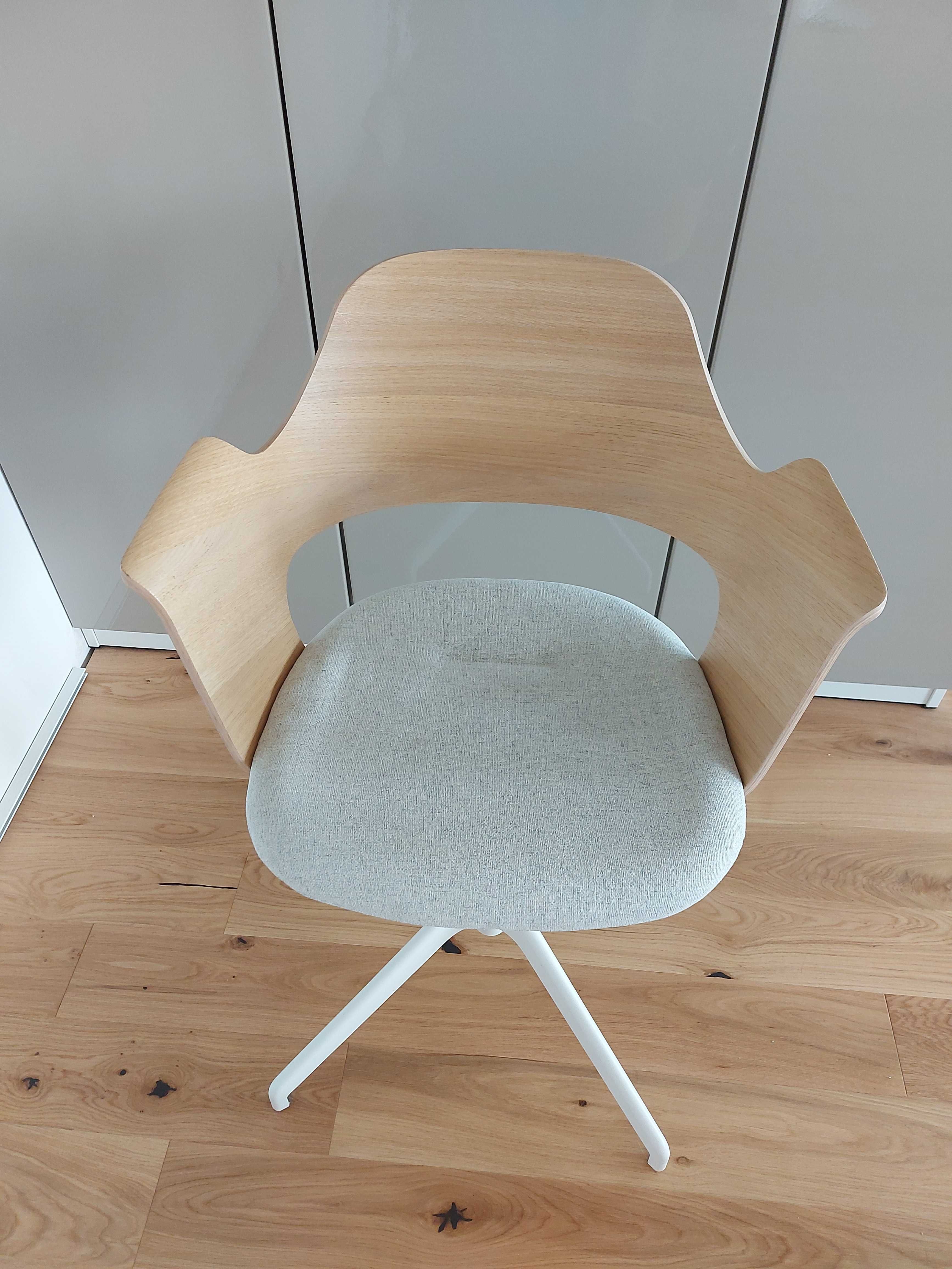 krzesło konferencyjne FJÄLLBERGET z IKEA | naturalny dąb