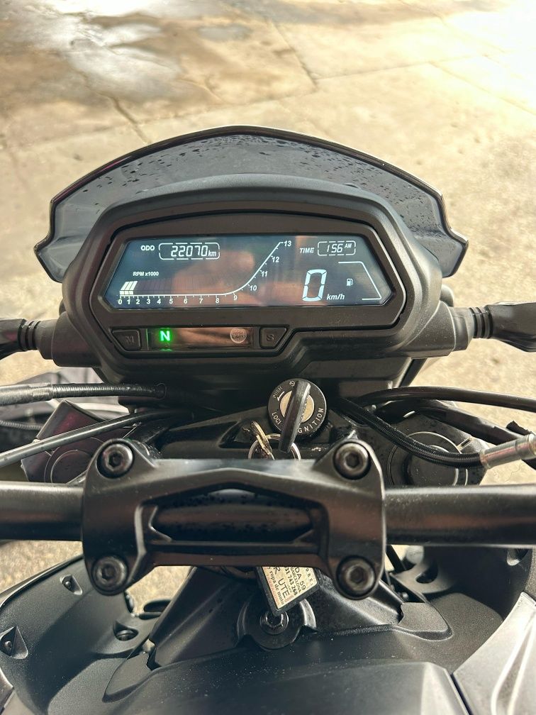 Mota dominar 400
