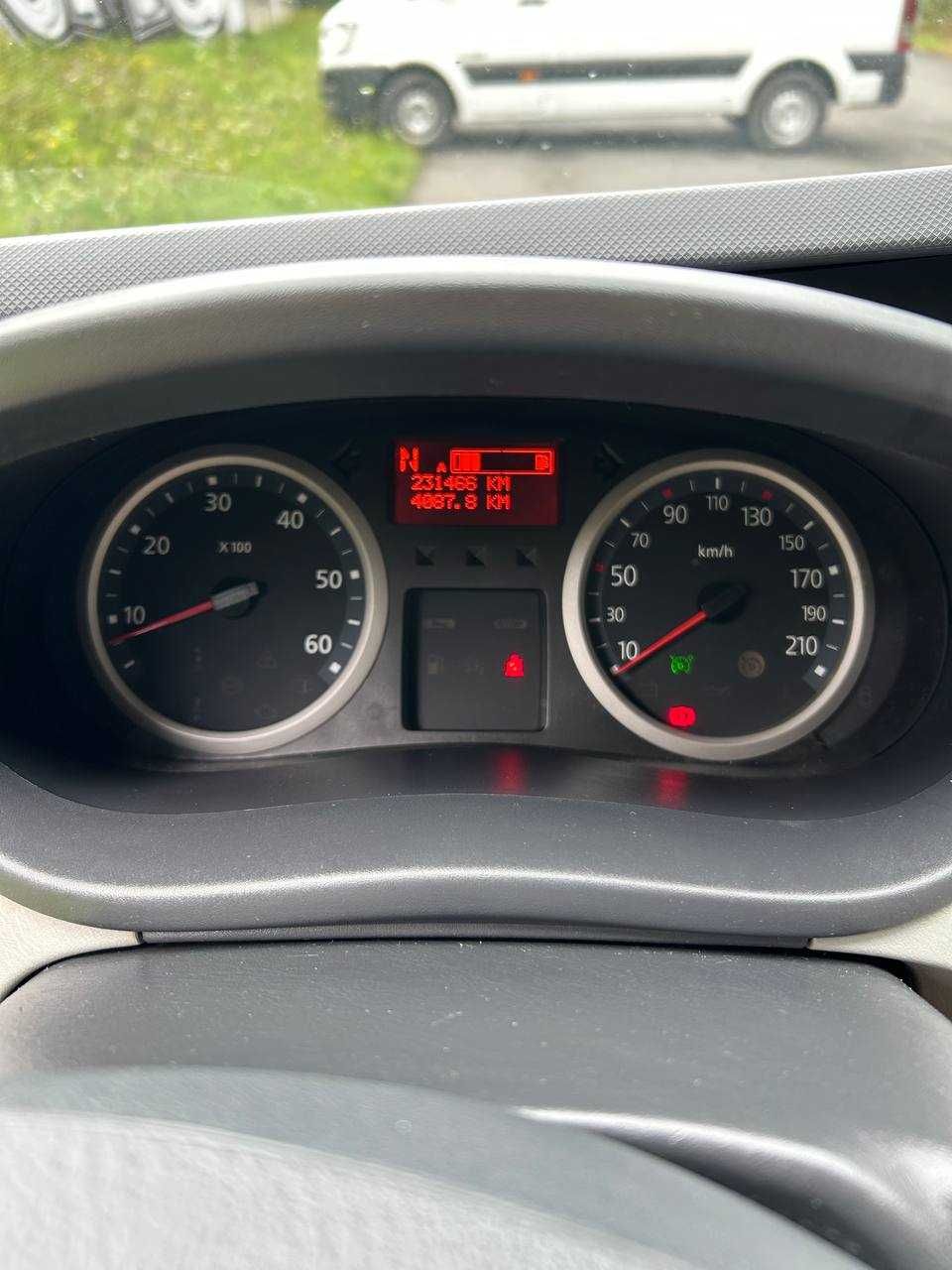 Reno Traffic black edition