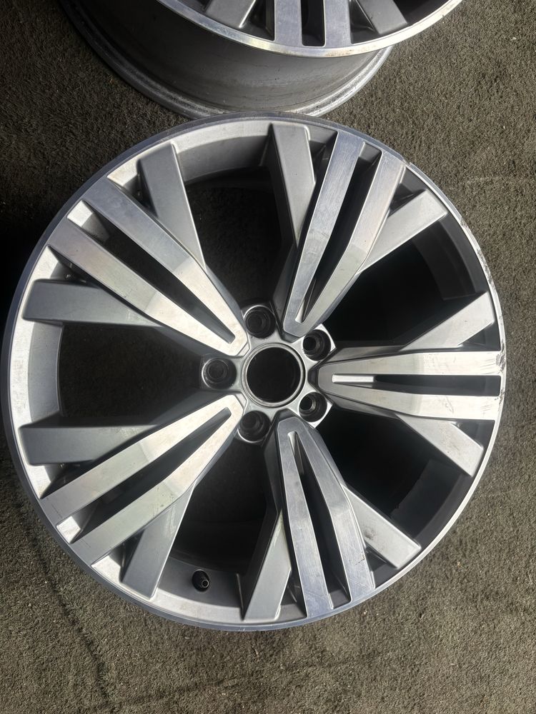 5x112 8Jx18 ET41 Vw PASSAT B8 3G ARTEON KALAMATA felgi aluminiowe