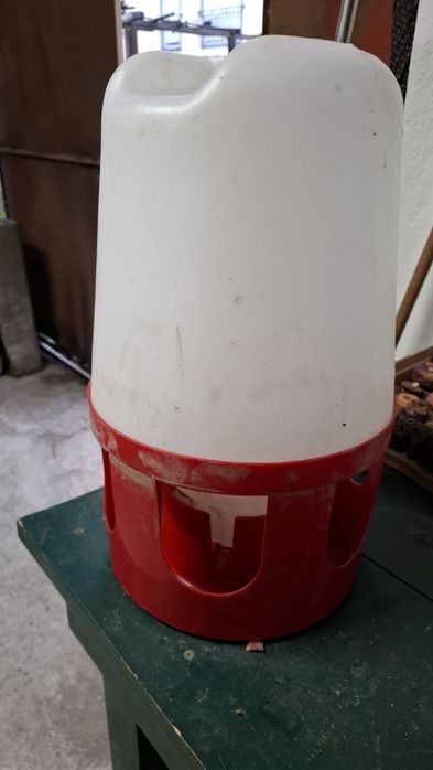 Bebedouro galinhas 12L