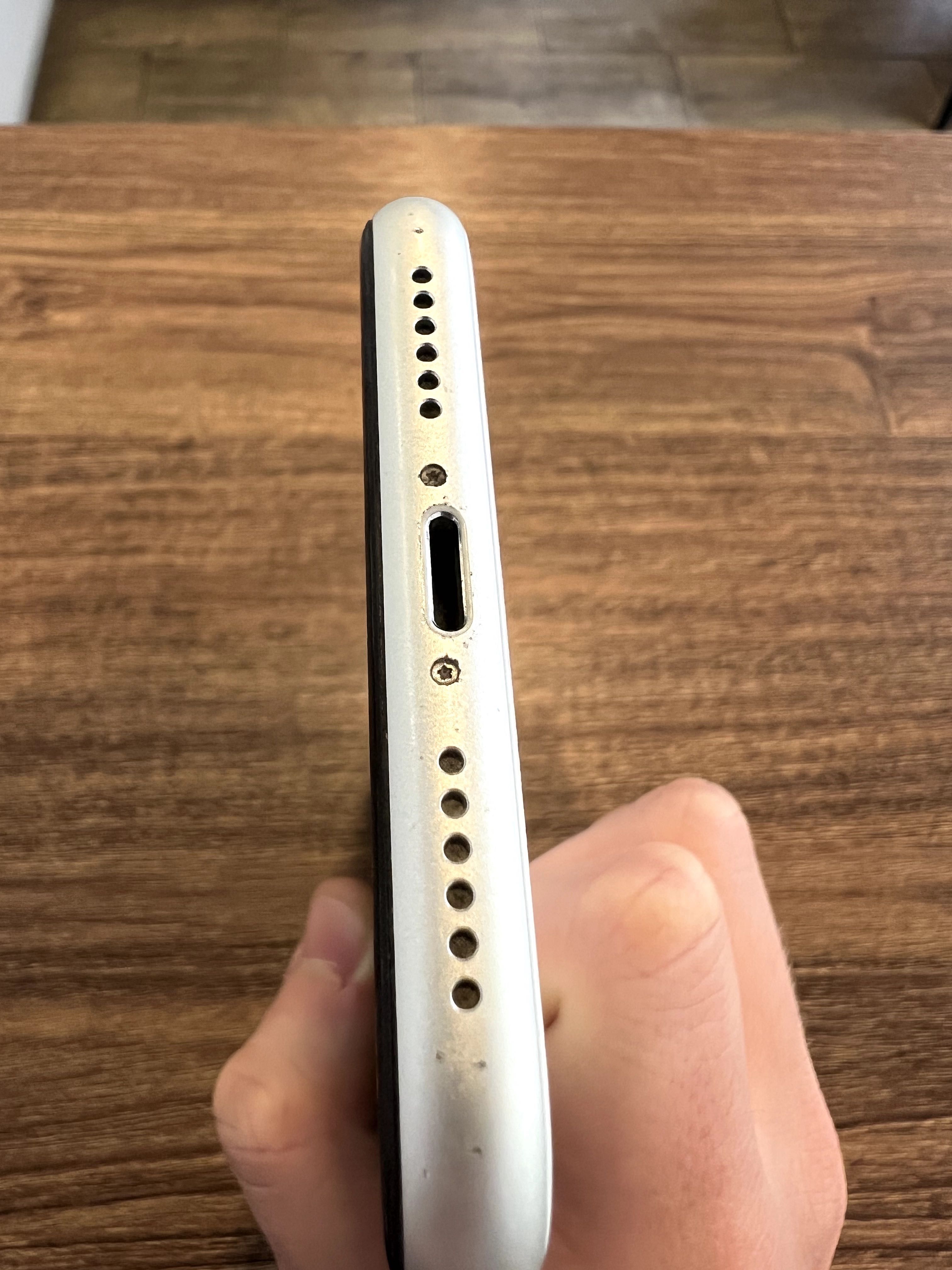 iPhone XR 64GB BAT 76% 3MSC Gwarancji