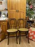 Krzesła drewniane z plecionka wiedeńska typu thonet