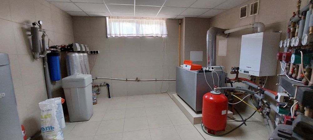 Елітний будинок з розкішним садом в Білоцерківському районі