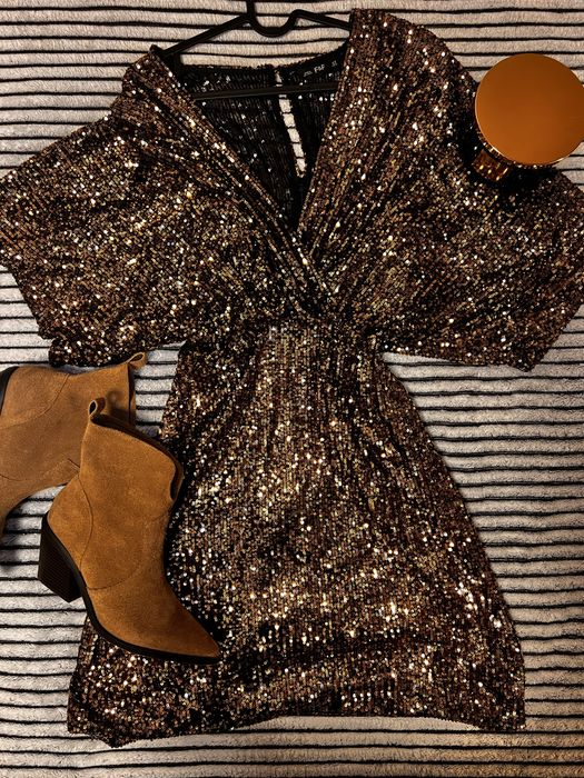 Плаття паєтка (з паєтками)