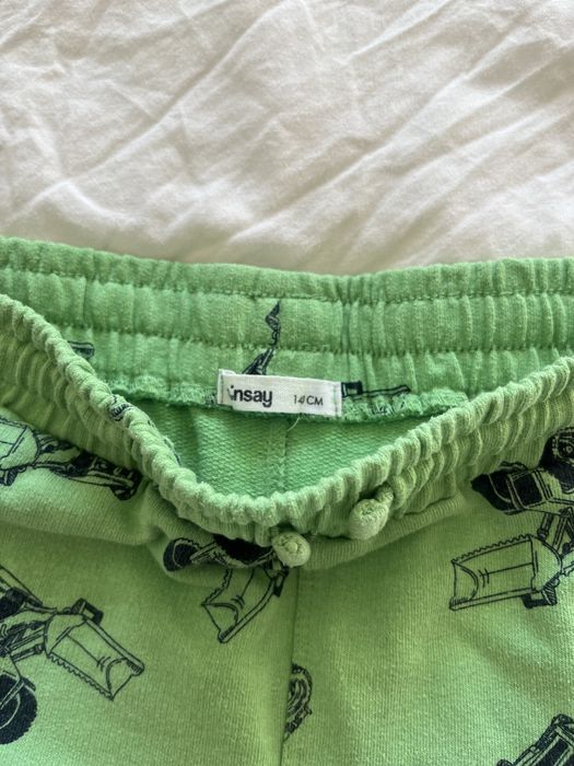 Szorty spodenki chłopięce sinsay 140 zielone traktor