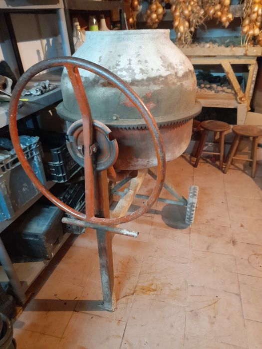 Betoneira a gasolina