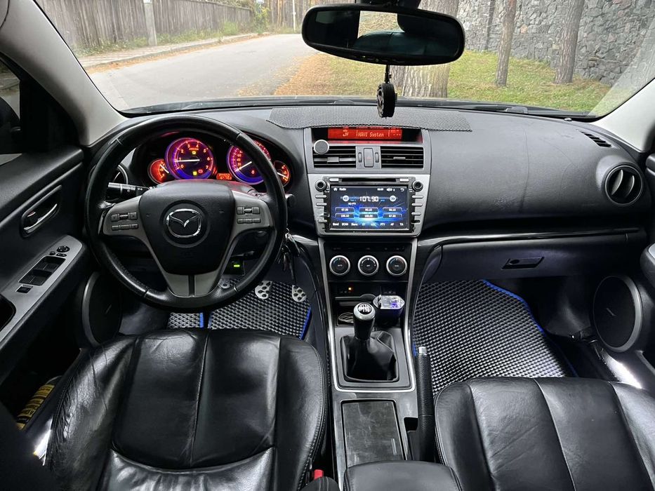 Мазда 6   2.5 бенз/ газGH простая продажа