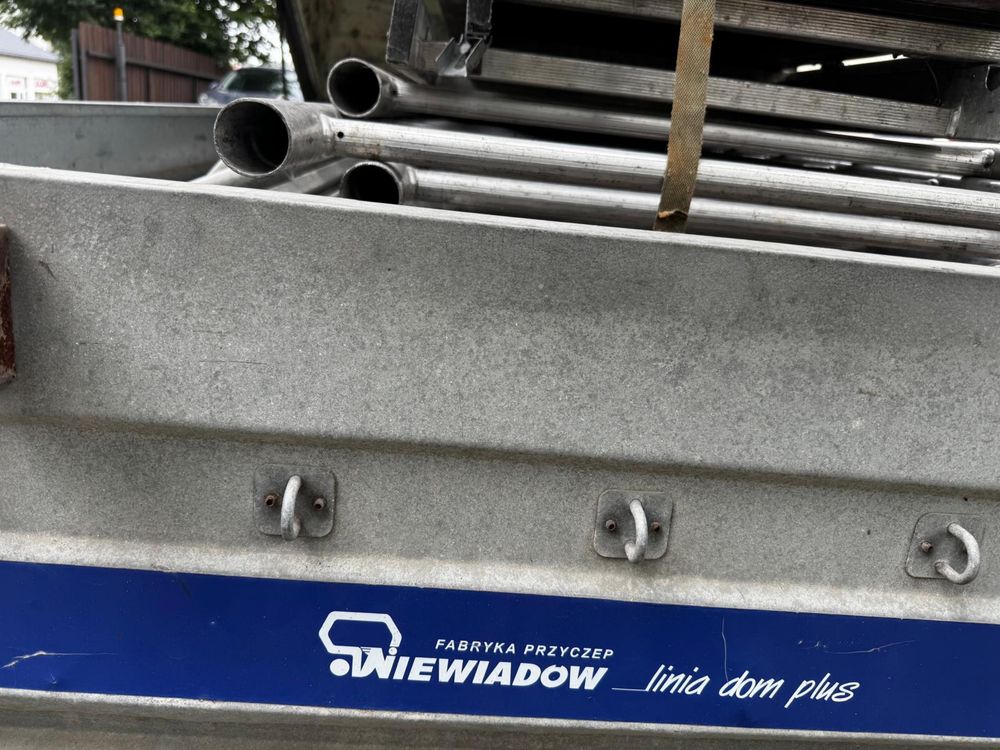 Przyczepa lekka niewiadow + rusztowanie protec