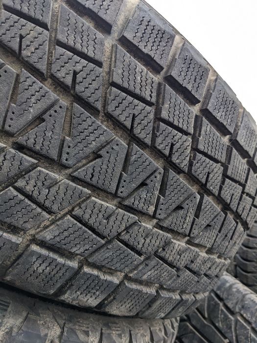 275/65R17 Bridgestone Blizzak 2 шт