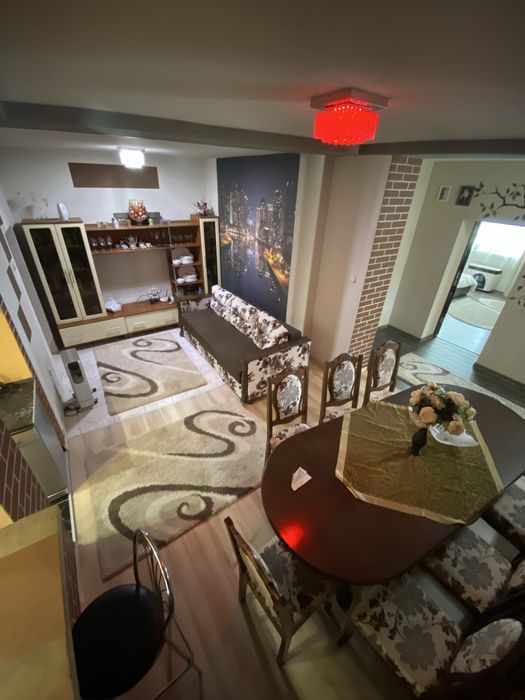 Продам 2 Будинки у передмісті  Берегова