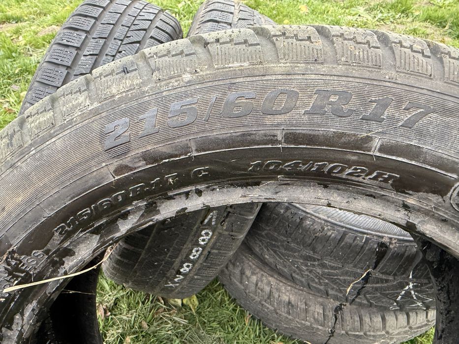 Opona Dunlop LT 60 - 6 215/60/17C