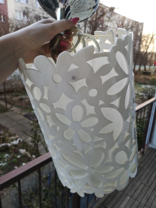 Lampa sufitowa biała PRATO (poekspozycyjna)