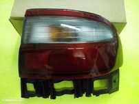 Farolins Farolim de trás Toyota Carina E NOVOS
