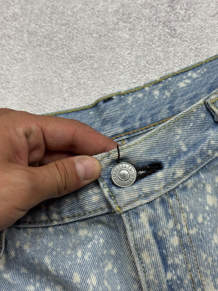 Мужские джинсовые шорты Levis 569