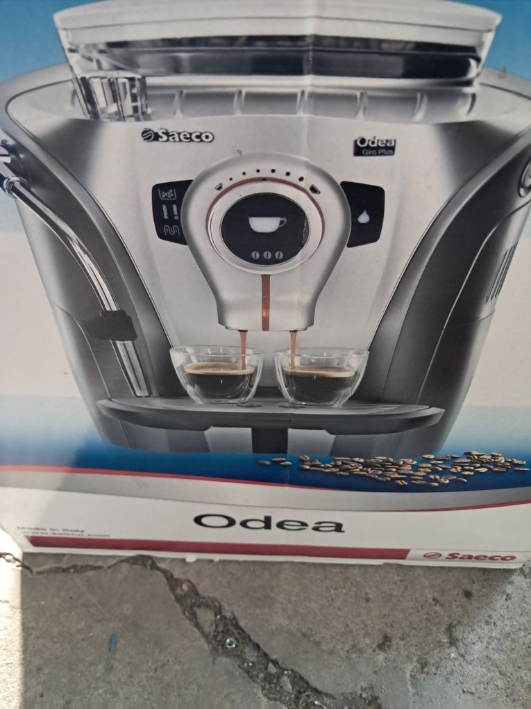 Ekspres do kawy Saeko odea