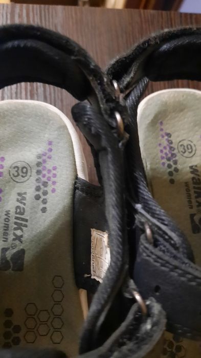 Обувь спортивная,женская.