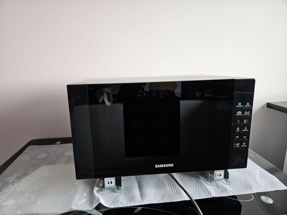 Kuchenka mikrofalowa samsung