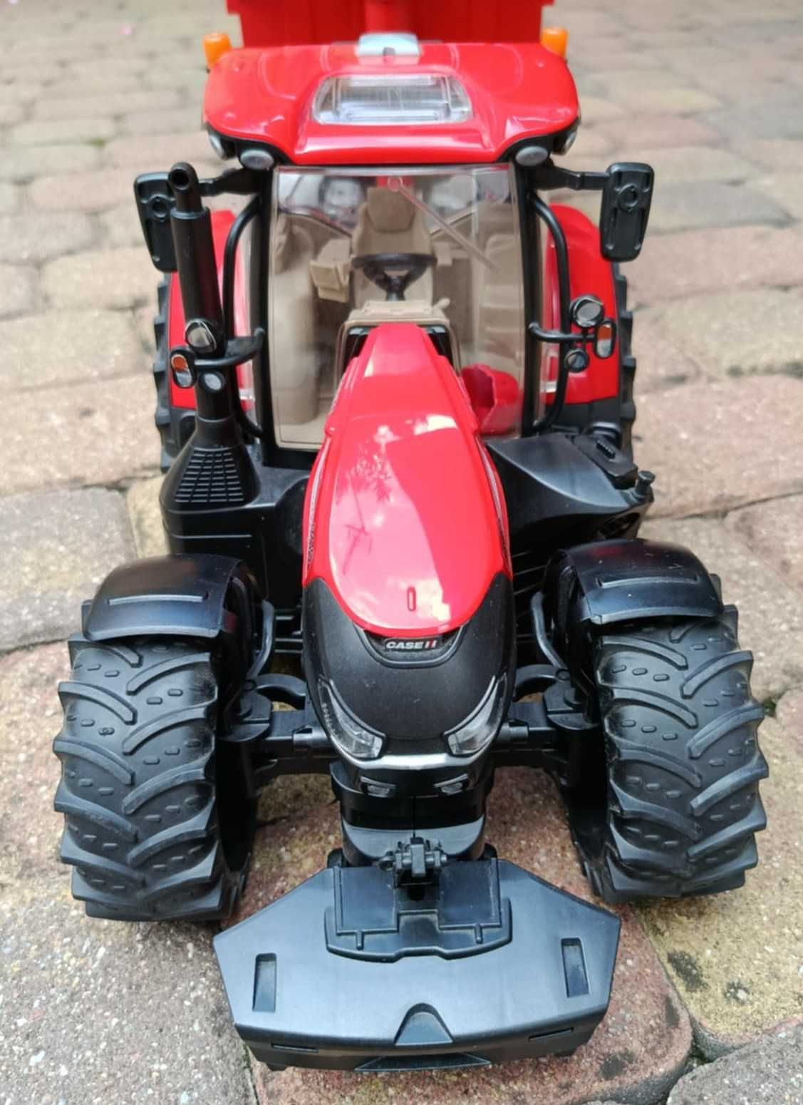 Ciągnik Bruder Case IH Optum z przyczepą i turem