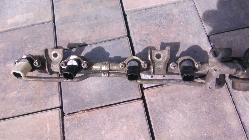 Wtryski do silnika nissan 1.6 16 v benzyna