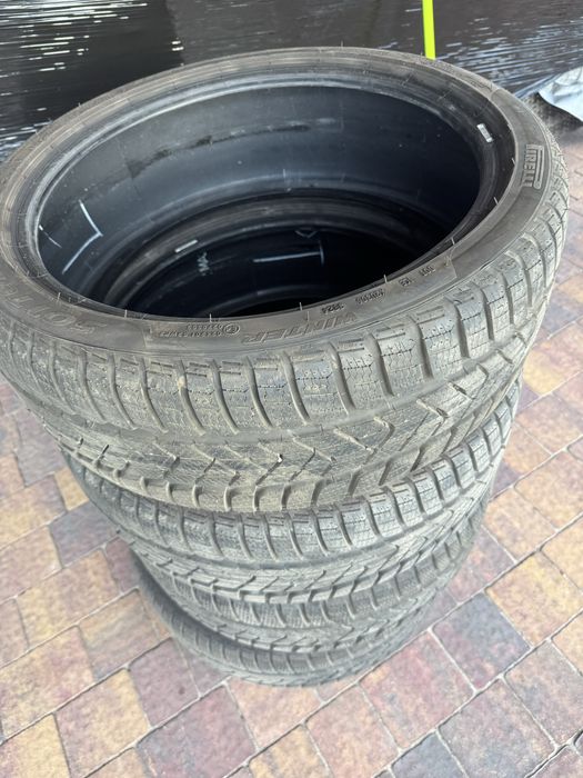 Opony Pirelli Zimowe Runflat 225/40 R19