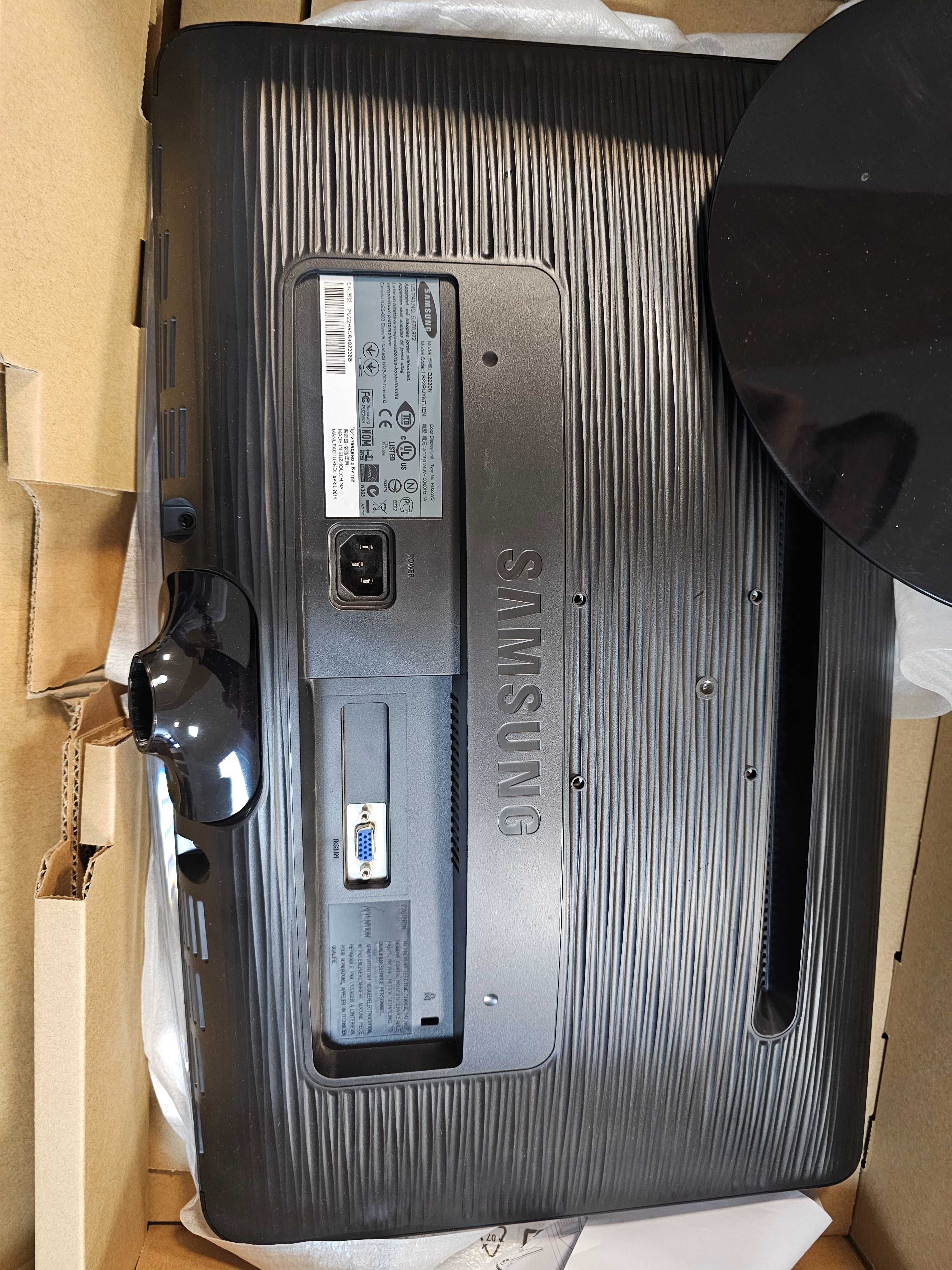 Monitor samsung B2230N wawa