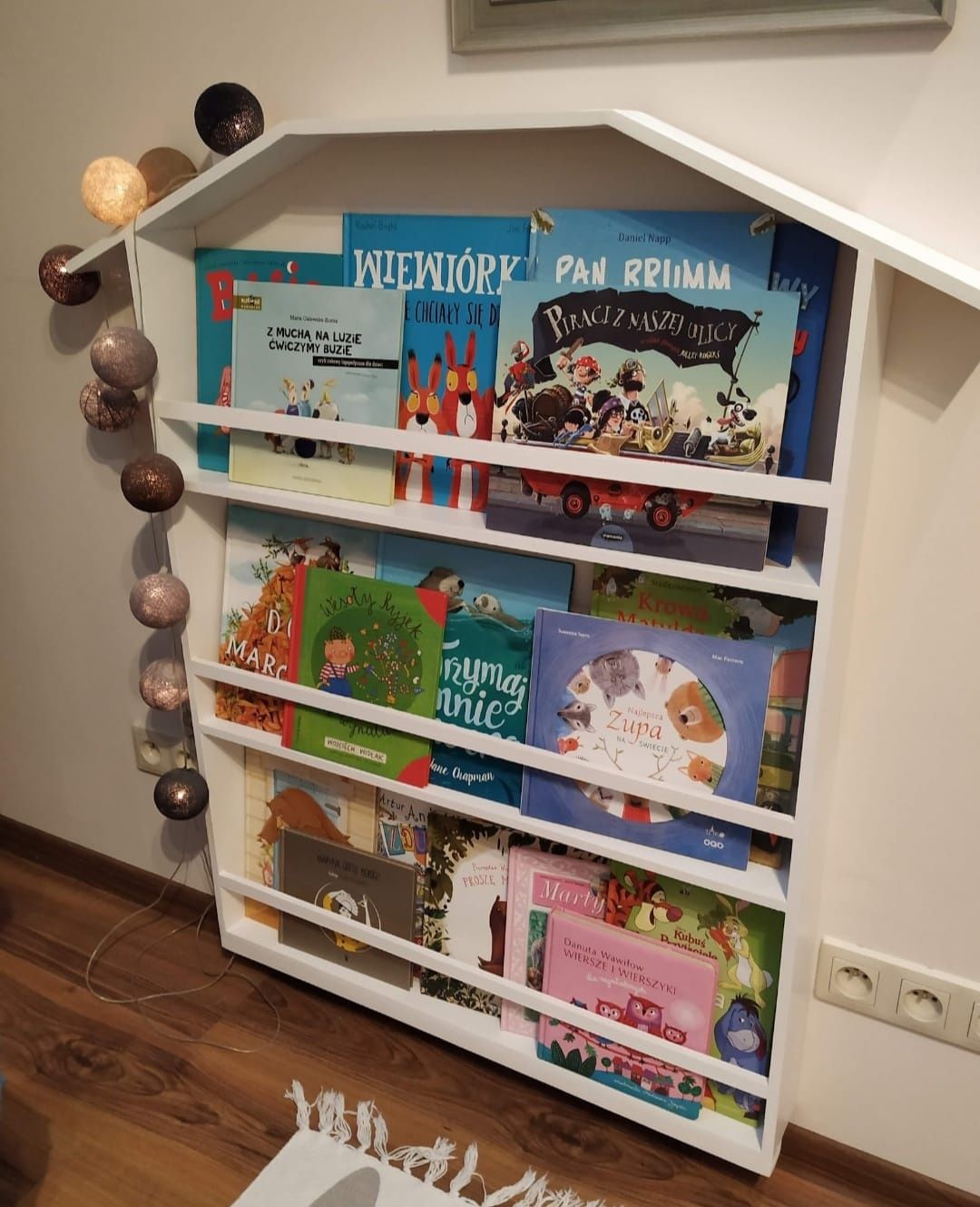 Półka regał na książki DOMEK