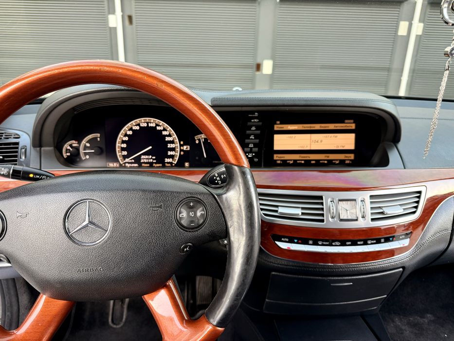 Mercedes-Benz S500L