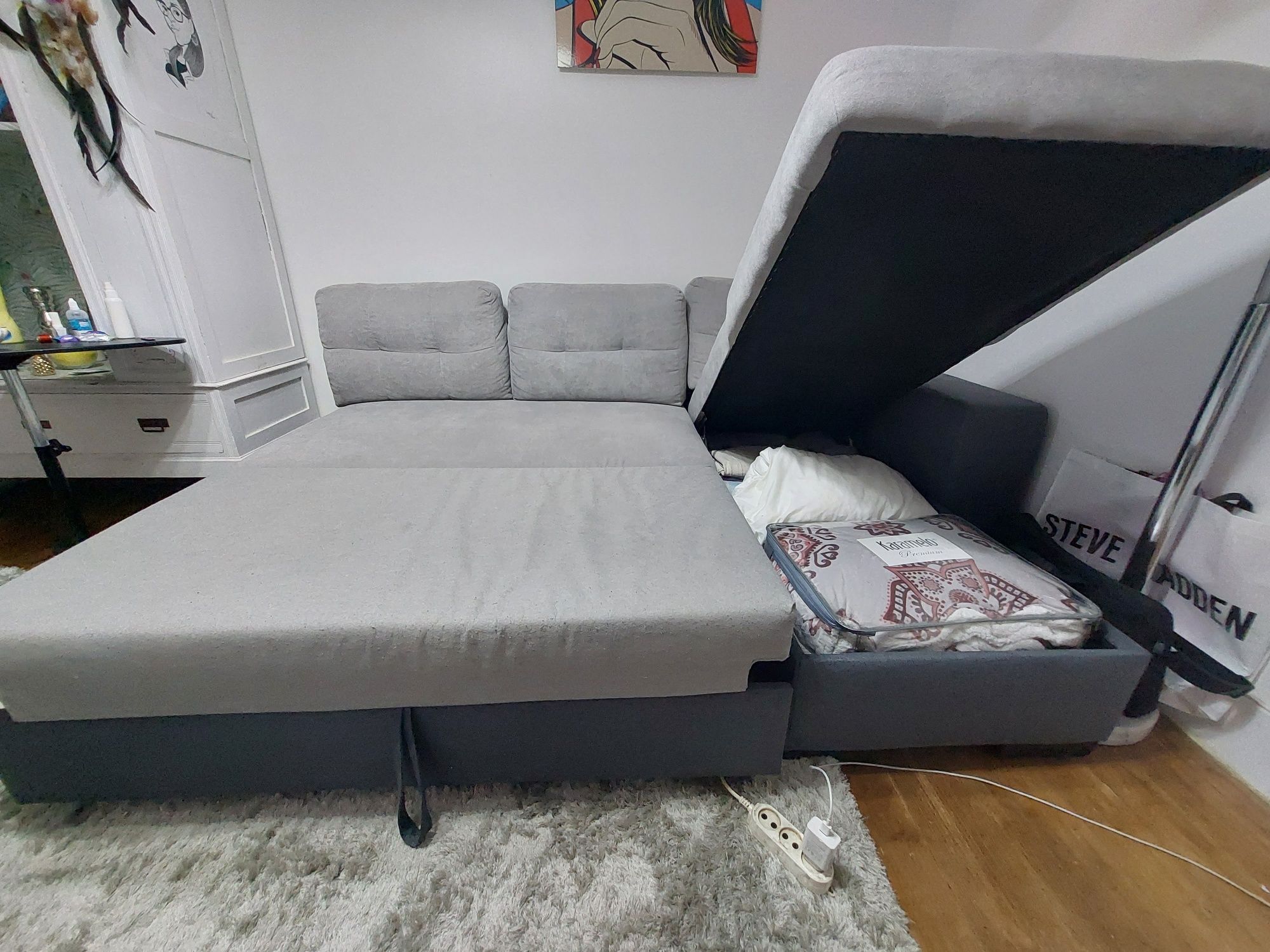 Sofá Cama com Chaise long