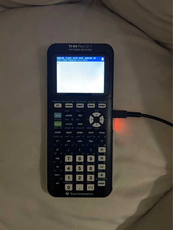 Calculadora TI 84 Plus CE-T
