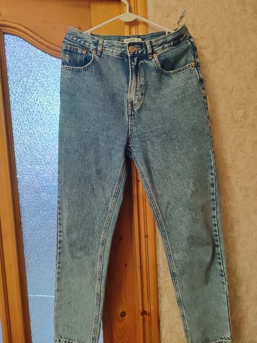 Брюки жіночі, б/у, 100 процентів котон, в гарному стані