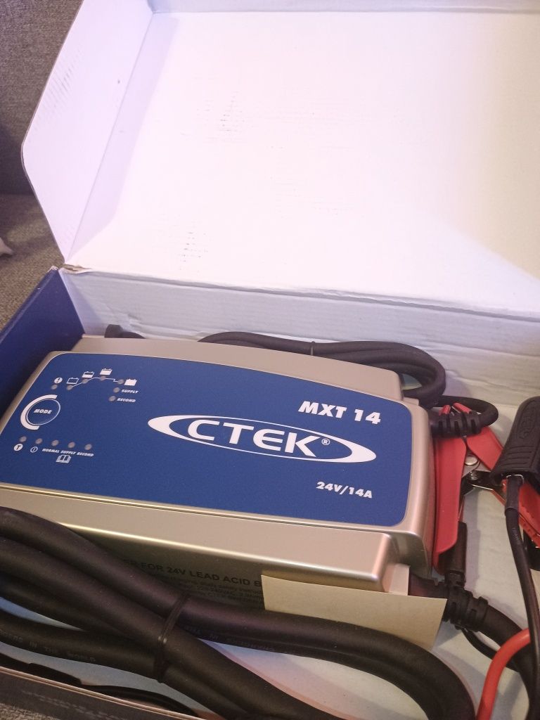 Ładowarka CTEK MXT 14