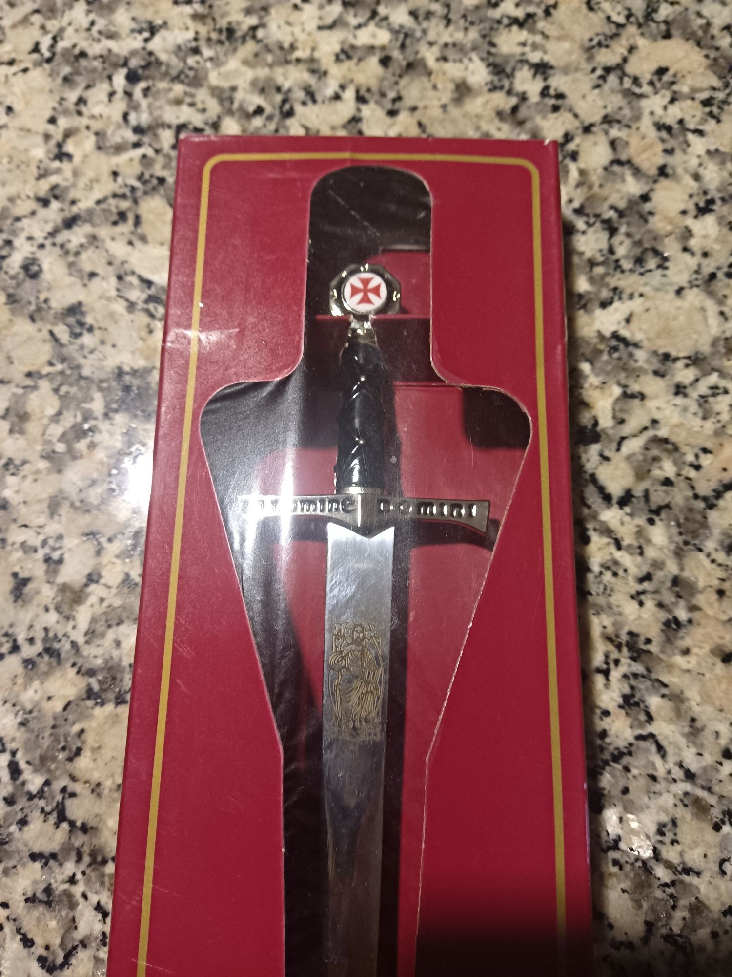 Abre cartas cruzados