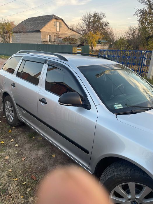 продам автомобіль шкода а5