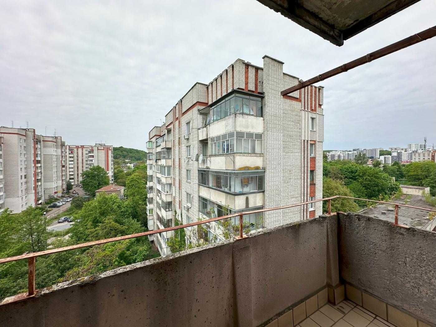 3-кімнатна квартира з ремонтом у Львові, вул. Панча, 67 м²