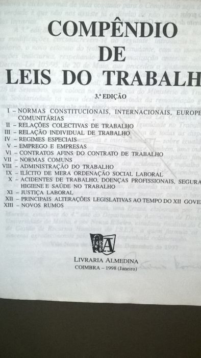 6 Livros de Direito - Códigos