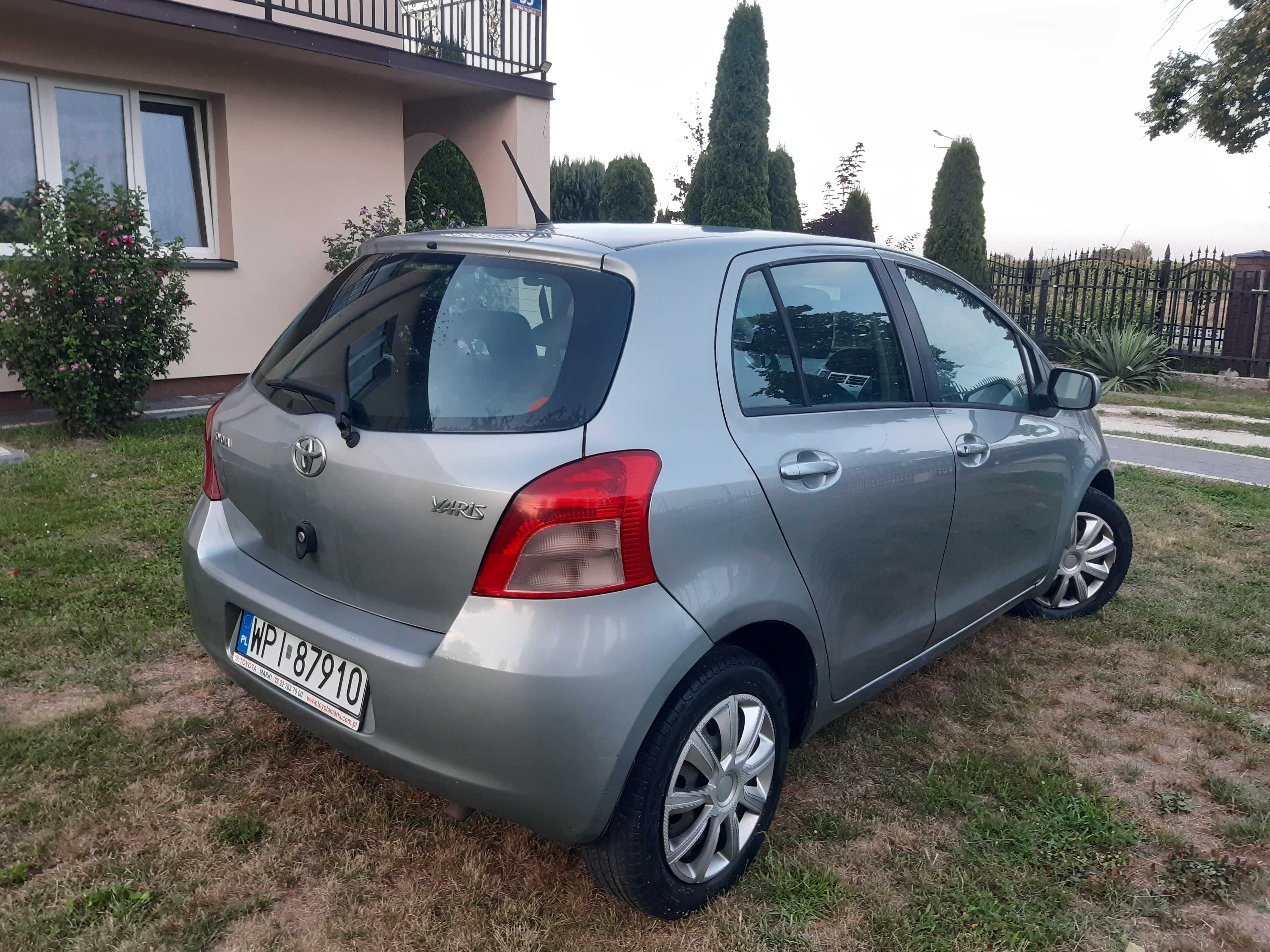 Toyota Yaris 1.3 Sol 2006/2007 - (benzyna + LPG) -uszkodzony