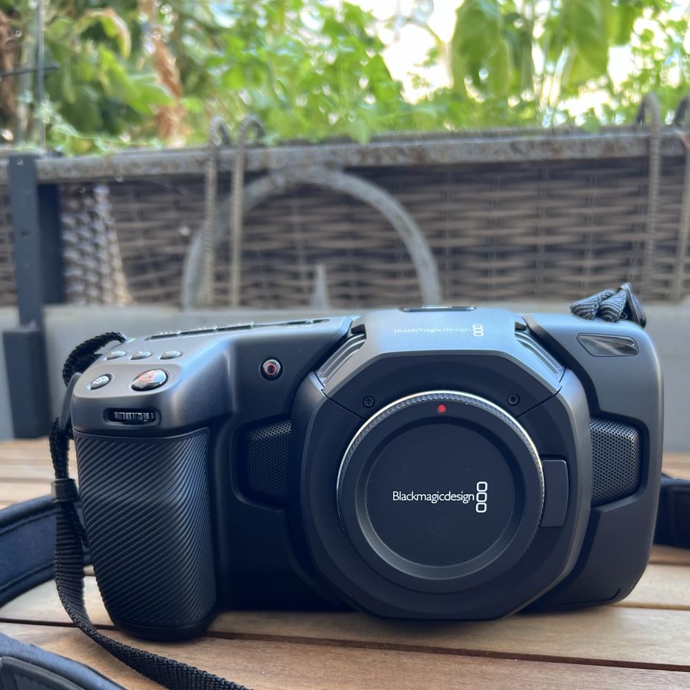 Blackmagic Pocket 4K+Olympus 45mm f/1.8+FLEELWORLD+DaVinci Resolve 18