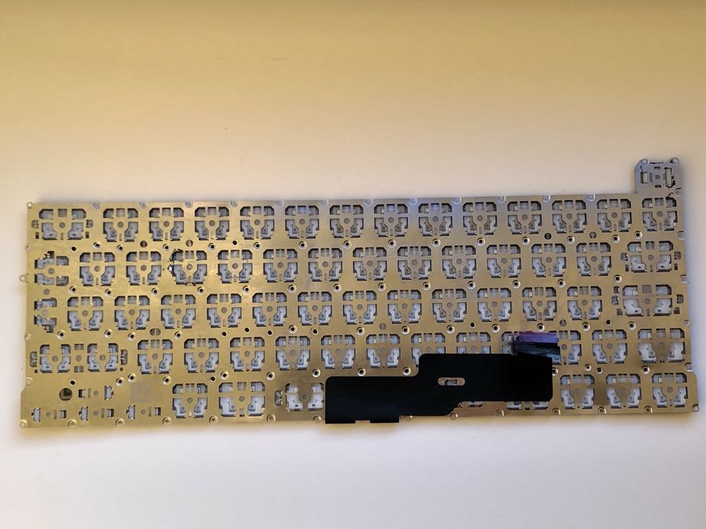 Apple клавиатура MacBook A2338