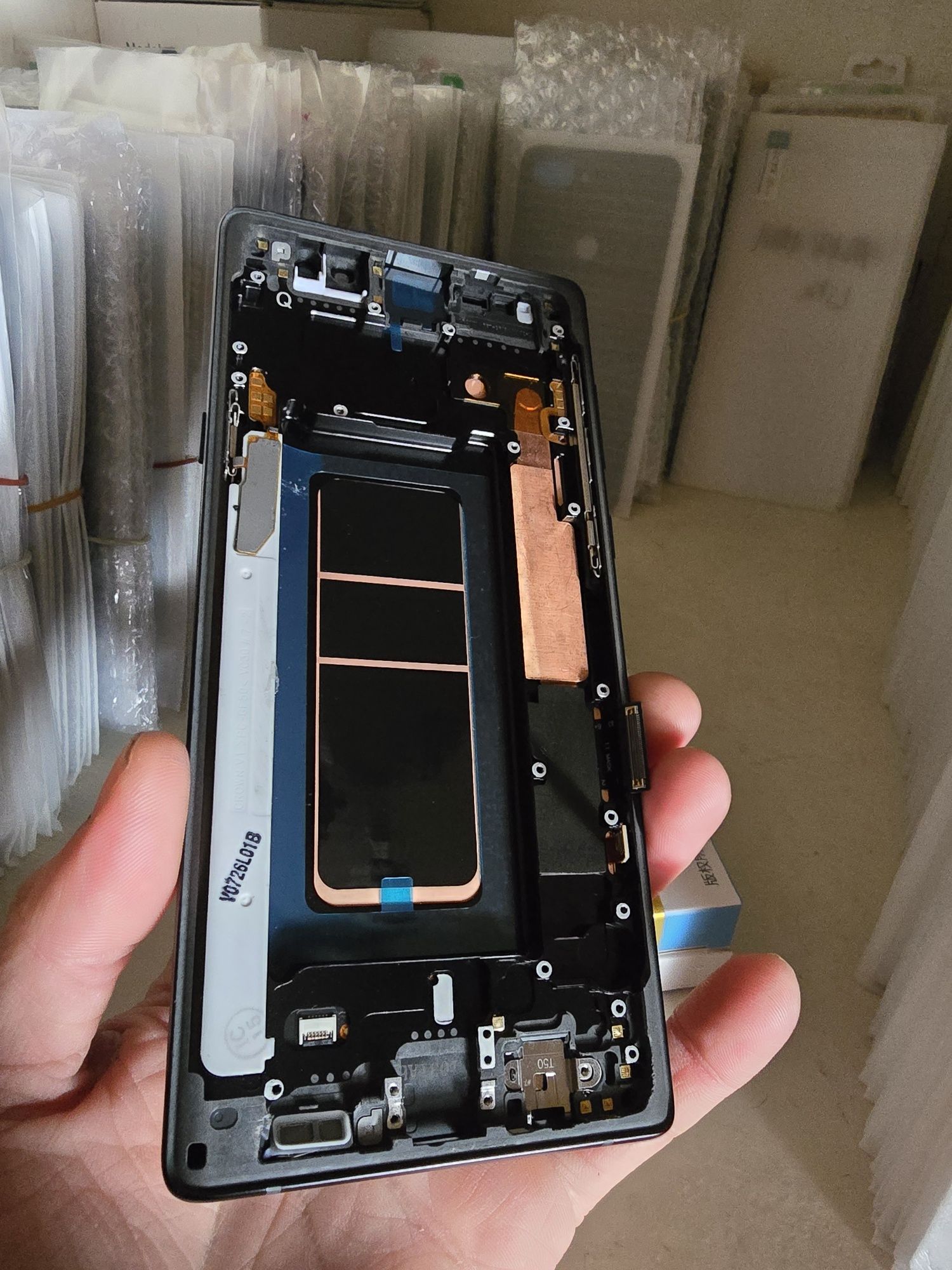 Дисплей Samsung всі моделі, екрани, кришки до телефону
