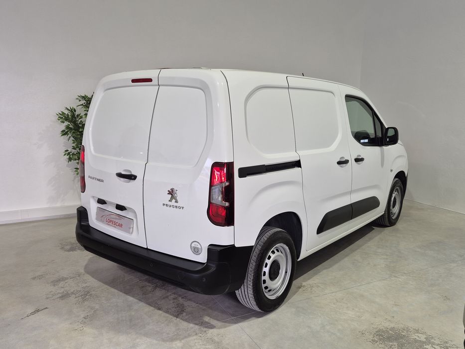 Peugeot Partner 1.6HDI - 140.000KM - 3 LUG. | GARANTIA | NACIONAL