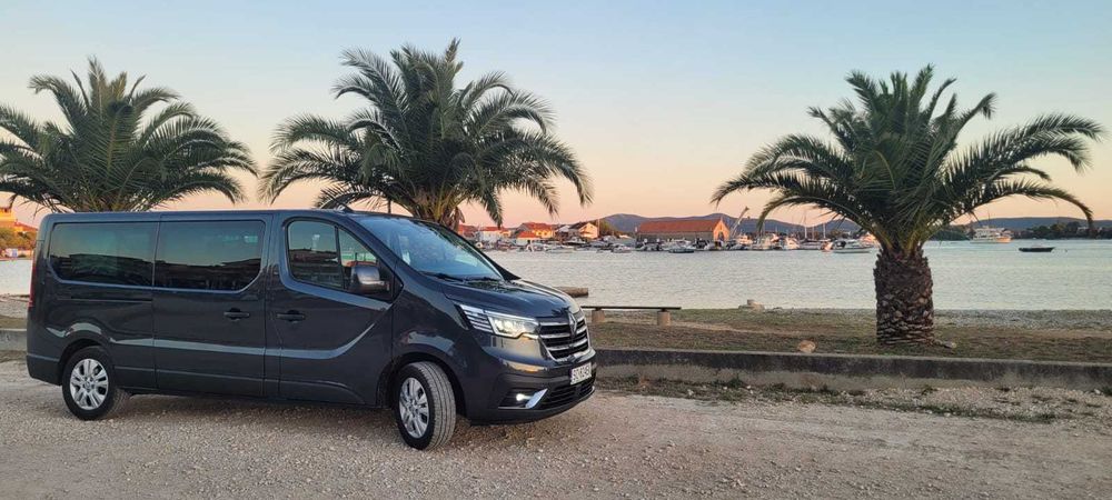 Bus 9 os. Z kierowcą lub bez, Renault Trafic, 170km. Long, igła!!