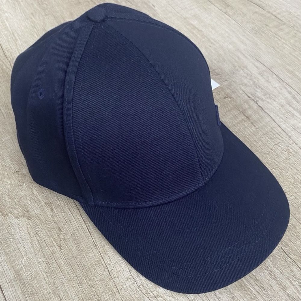 Кепка  Calvin Klein. Оригинал.
