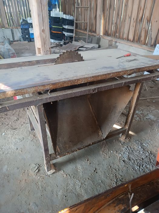 piła stołowa krajzega cyrkularka