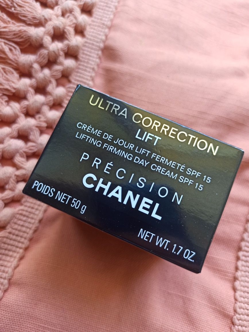 Krem liftingujacy Chanel Precision spf 15 50 ml