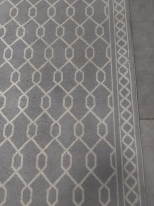 Sprzedam dywanik 190x134 cm